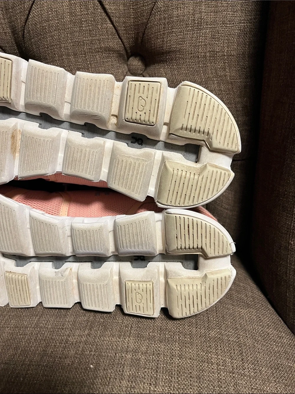 On Running Cloud 5 Women's Rose/Shell Running Sneakers size 10.5 - Picture 11 of 13